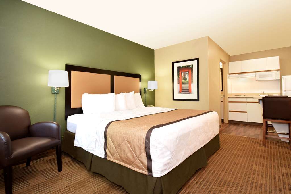 Economy Suites Dtc Denver Room photo